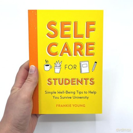 Self Care For Students - Frankie Young [KSIĄŻKA]