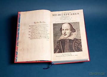 Shakespeares First Folio - William Shakespeare [KSIĄŻKA]