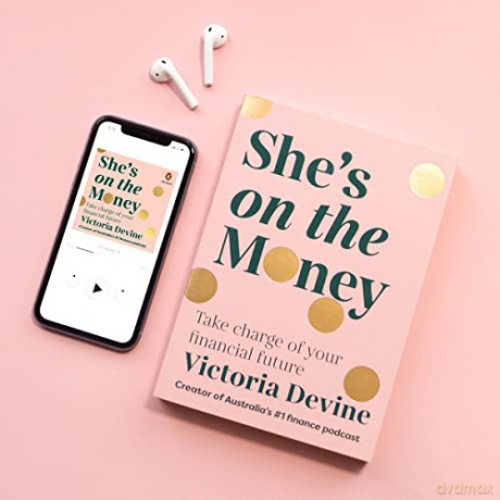 Shes On The Money - Victoria Devine [KSIĄŻKA]