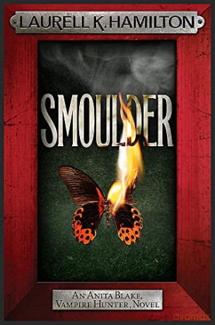Smoulder - Laurell K Hamilton [KSIĄŻKA]