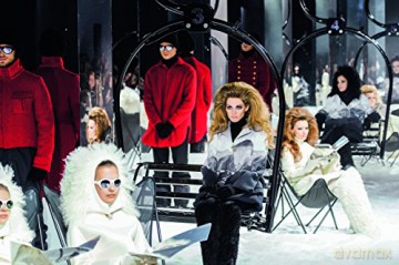 Stylish Life Skiing [KSIĄŻKA]