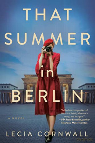 That Summer In Berlin - Lecia Cornwall [KSIĄŻKA]