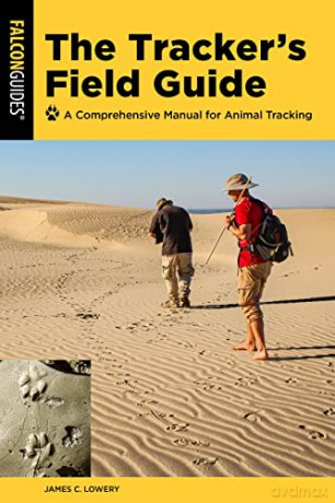 Trackers Field Guide - James Lowery [KSIĄŻKA]