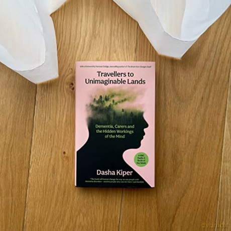 Travellers To Unimaginable Lands - Dasha Kiper [KSIĄŻKA]