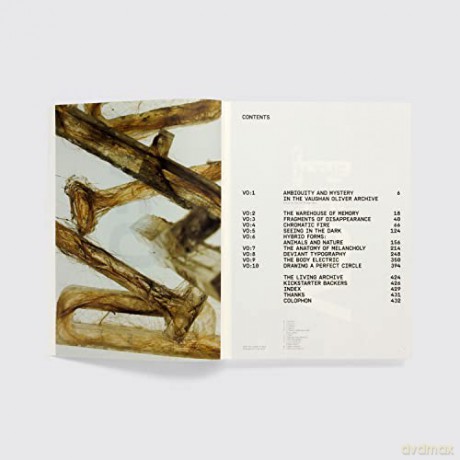 Vaughan Oliver Archive - Tony Brook [KSIĄŻKA]