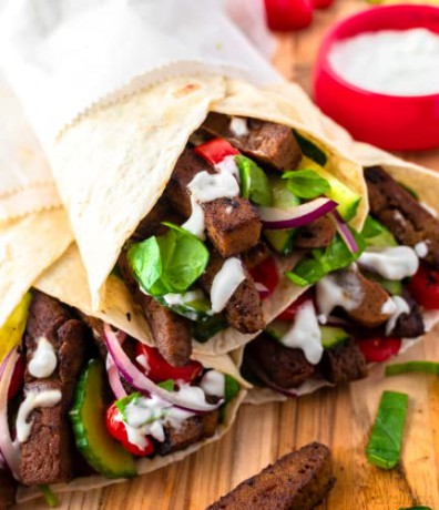 Vegan Middle Eastern Cookbook The - Noha Elbadry-Cloud [KSIĄŻKA]