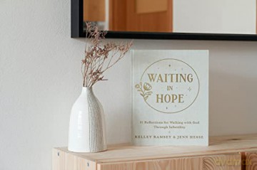 Waiting In Hope Hb - Hesse Jennifer [KSIĄŻKA]