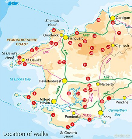 Walking In Pembrokeshire - Jan Kelsall [KSIĄŻKA]