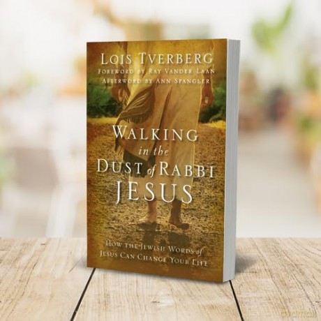 Walking In The Dust Of Rabbi Jesus - Tverberg Lois [KSIĄŻKA]