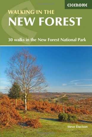 Walking In The New Forest - Steve Davison [KSIĄŻKA]