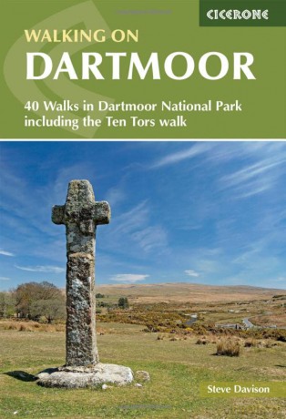 Walking On Dartmoor - Steve Davison [KSIĄŻKA]