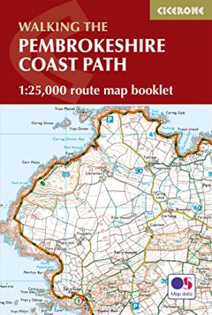 Walking The Pembrokeshire Path - Dennis Kelsall [KSIĄŻKA]