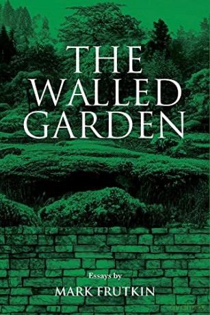 Walled Garden [KSIĄŻKA]