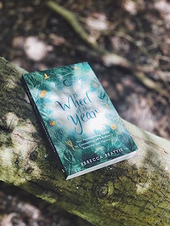 Wheel Of The Year - Rebecca Beattie [KSIĄŻKA]