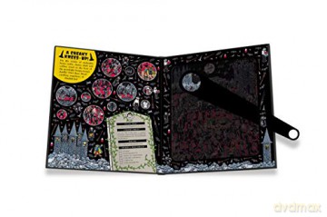 Wheres Wally Spooky Spotlight Search - Handford Martin [KSIĄŻKA]