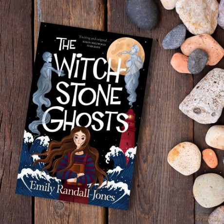 Witchstone Ghosts - Emily Randall Jones [KSIĄŻKA]