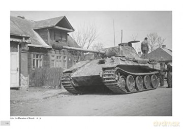With Raupenschlepper Ost On The Eastern - Wilhelm Bender [KSIĄŻKA]