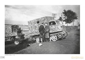 With Raupenschlepper Ost On The Eastern - Wilhelm Bender [KSIĄŻKA]