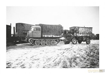 With Raupenschlepper Ost On The Eastern - Wilhelm Bender [KSIĄŻKA]