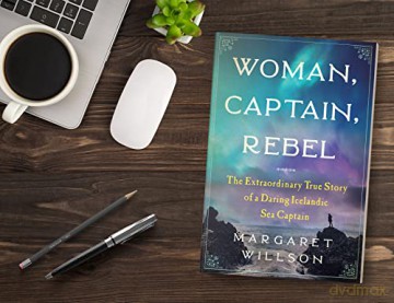 Woman Captain Rebel - Margaret Willson [KSIĄŻKA]