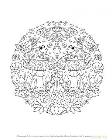 Woodland Mandalas Coloring Book - Thaneeya Mcardle [KSIĄŻKA]