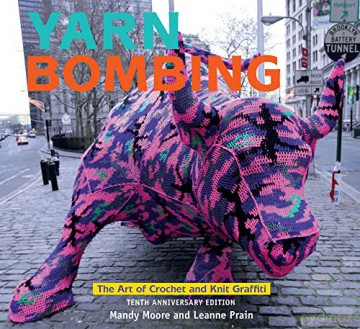 Yarn Bombing - Mandy Moore [KSIĄŻKA]