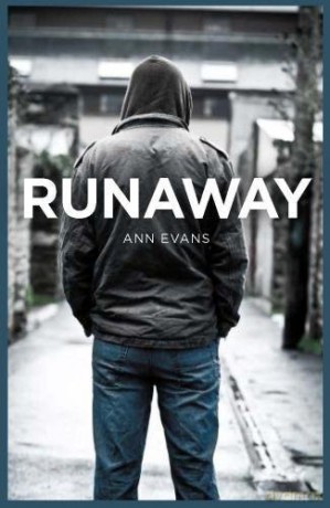 Young Adult Runaway [KSIĄŻKA]