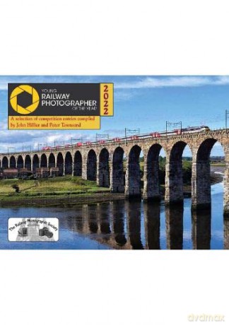 Young Railway Photographer Of/2022 - Peter Townsend [KSIĄŻKA]