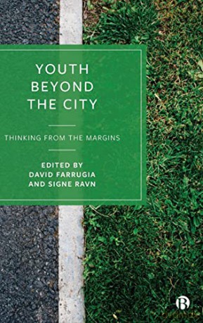 Youth Beyond The City [KSIĄŻKA]