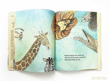 Zebra In The Mirror - Tina Arnus Pupis [KSIĄŻKA]