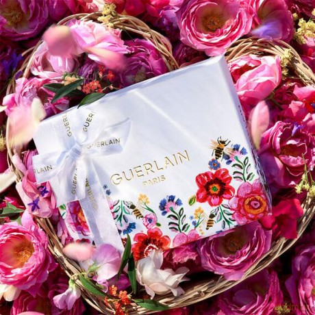 Guerlain La Petite Robe Noire (2012) - Woda perfumowana 50 ml + body lotion 75 ml + Woda perfumowana 5 ml