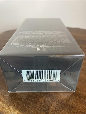 Tom Ford Oud Wood - shower gel - Volume: 250 ml