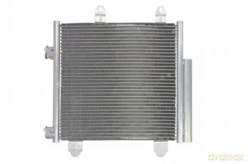 Thermotec KTT110600 Skraplacz, klimatyzacja Peugeot Toyota Citroen