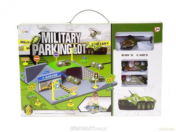 Parking wojskowy + 3 pojazdy