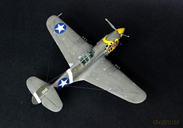 Model samolotu do sklejania P-40 E'Aleutian Tiger' 1:72 (farby + klej)