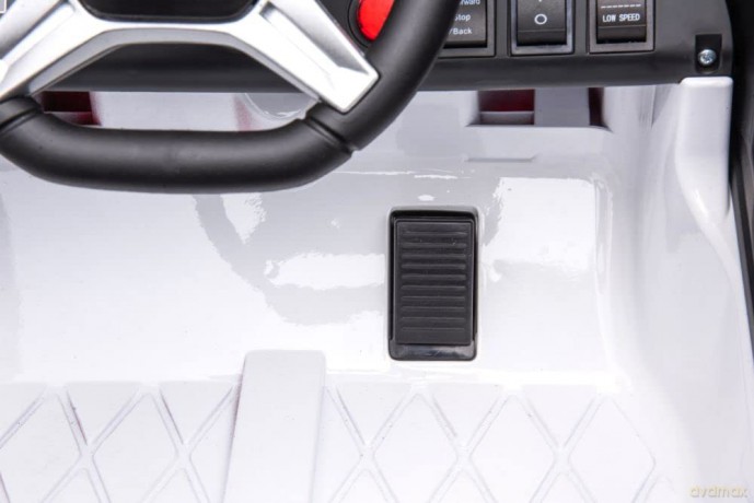 Auto na akumulator Mercedes Benz G636x6 Biały 9813