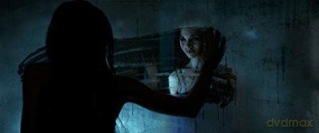 Look Away (Oblicze mroku) [Blu-Ray]