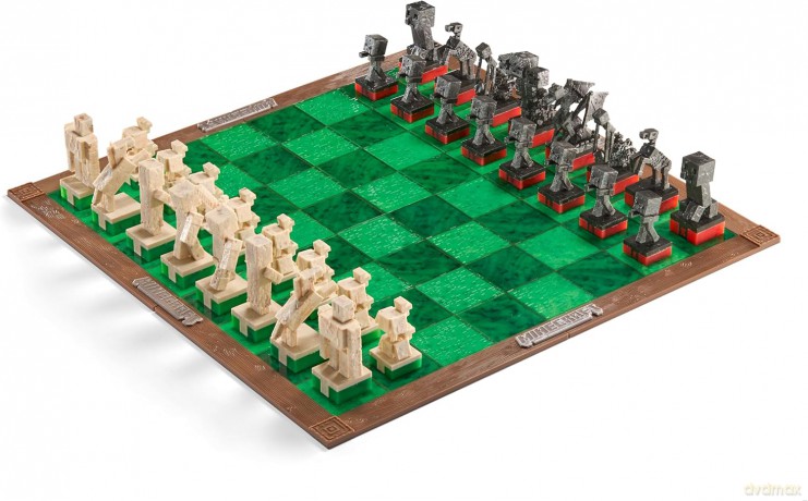 Minecraft: Chess Set - Overworld Heroes Vs. Hostile Mobs
