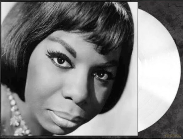 Nina Simone: The Best Of Nina Simone (White) [Winyl]