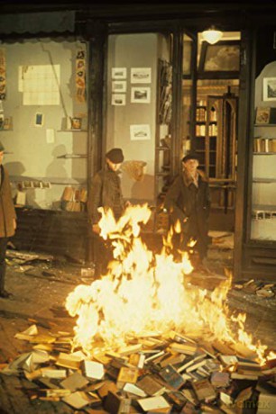 Holocaust [DVD]