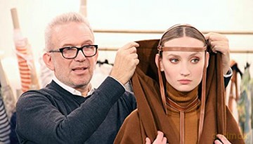 Jean-Paul Gaultier Travaille