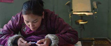 La Femme des steppes, Le Flic et l'oeuf