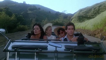 Le Piege (Tourist Trap)