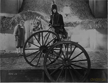 The Scarlet Empress (Imperatorowa) [DVD]