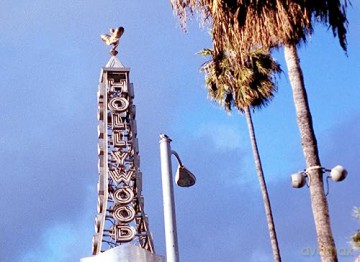 LOS ANGELES PLAYS ITSELF + LIVRET
