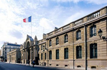 Secrets d'Histoire-Les Dessous du Pouvoir