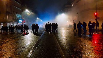 Un Pays Qui se Tient Sage