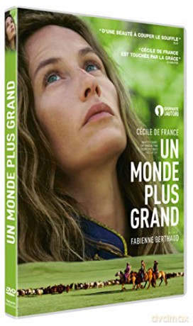 Un Monde Plus Grand