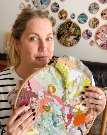 Abstract Embroidery - Emily Botelho [KSIĄŻKA]