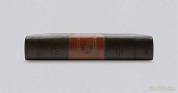 Esv Large Print Personal Size Bible [KSIĄŻKA]